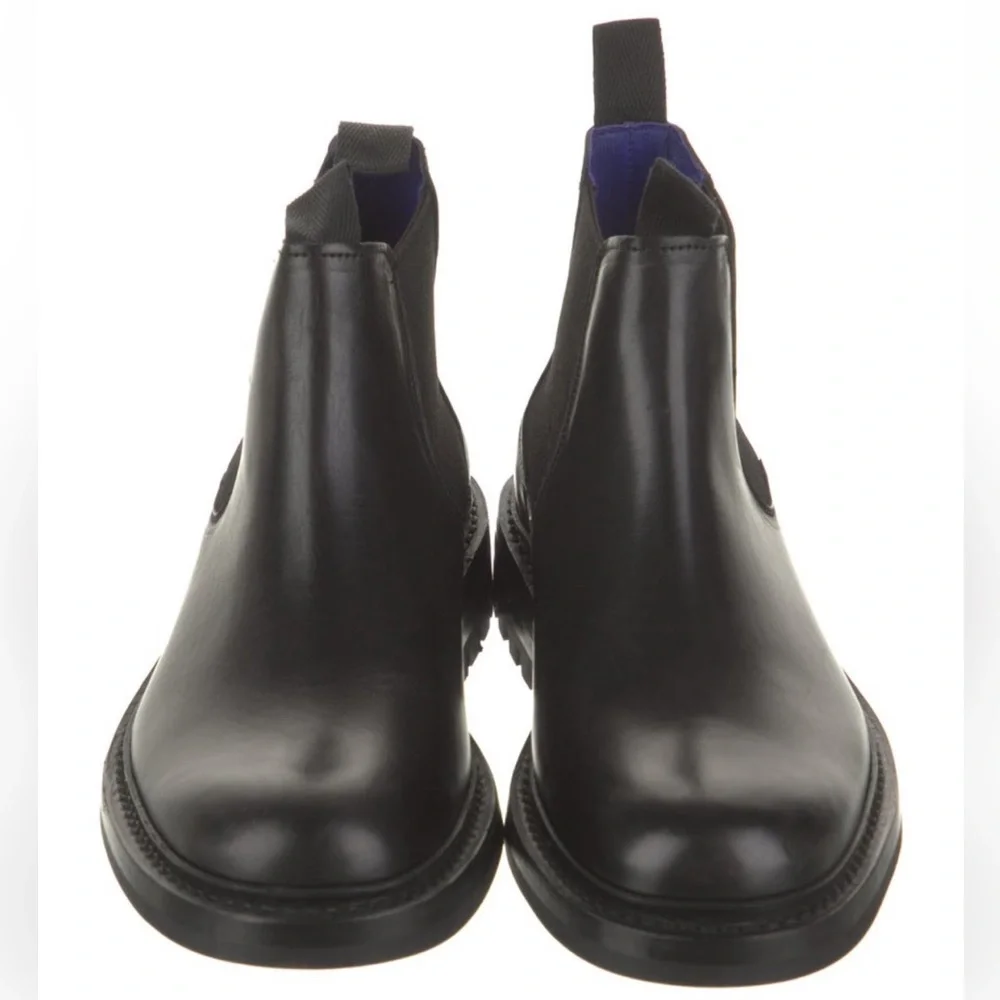 Burberry Leather Boots
